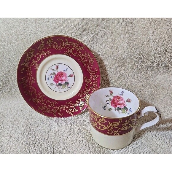 Swansea Rose (Magenta) Demitasse Cup and Saucer R139 Signed W Birbeck - Picture 1 of 14